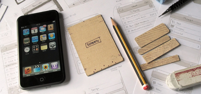 Protótipos de interfaces mobile utilizando papel e lápis